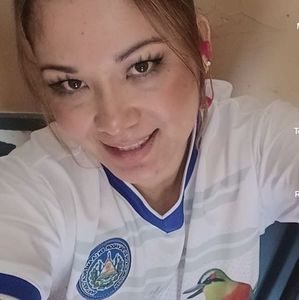 Meet your Posher, Lorena